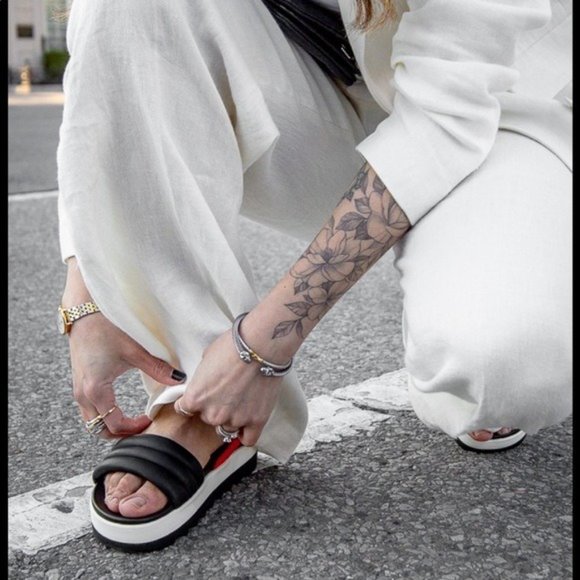 COUGAR Pippy Platform Comfort Sandal in Black - Size 10 NEW - Picture 10 of 13